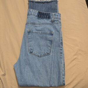 Fashion Nova Light Blue Ankle & Cropped Jeans